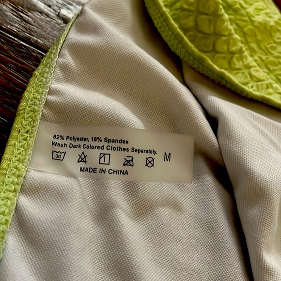 MATERNITY LIME GREEN HIGH WAISTED SWIM SUIT • medium - Picture 3 of 3